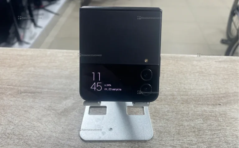 Samsung Galaxy Z Flip4 8/512 ГБ