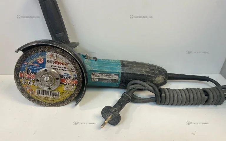 УШМ Makita GA5030 .