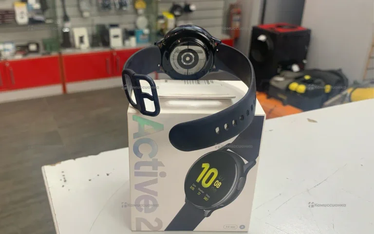 Часы  Samsung Watch Active 2