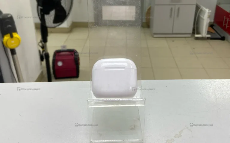 Наушники  AirPods 4 копия