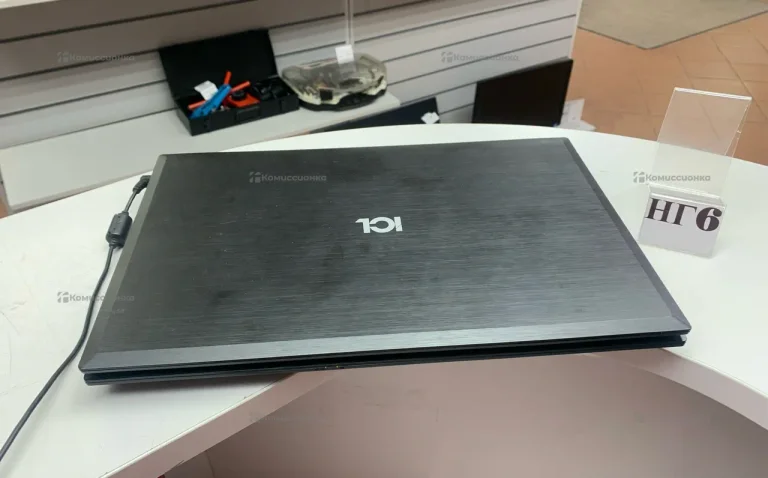 Ноутбук  ICL