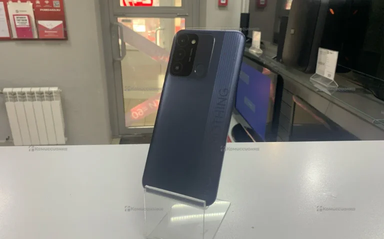 Tecno Spark 8 4/64 ГБ