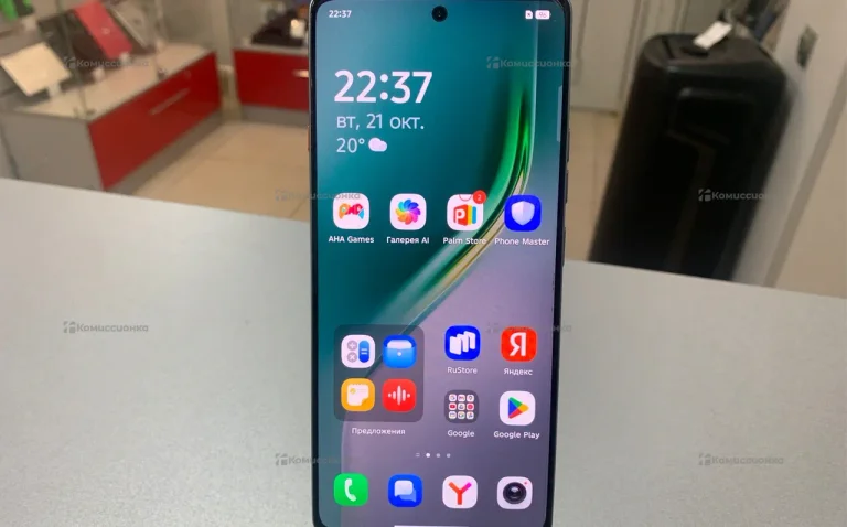 Tecno Camon 40 8/256 ГБ
