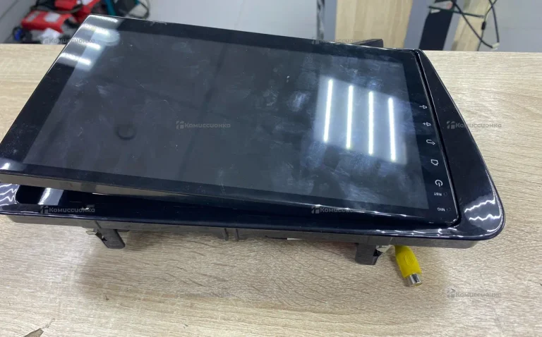 Автомагнитола  TA18