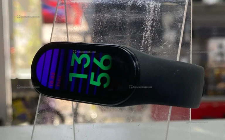 Часы  Xiaomi Band 7