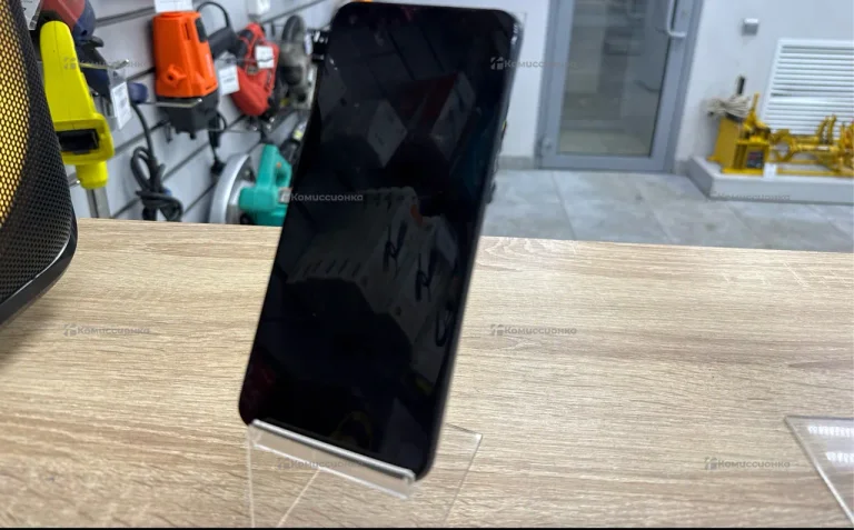 Samsung Galaxy A30s 3/32 ГБ