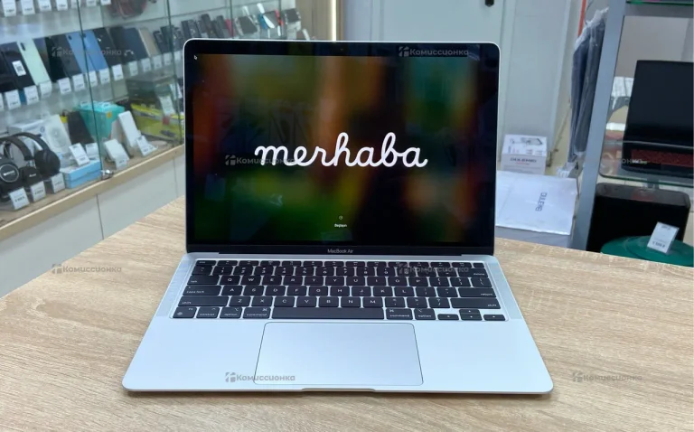 Ноутбук MacBook Air M1 8/256Gb