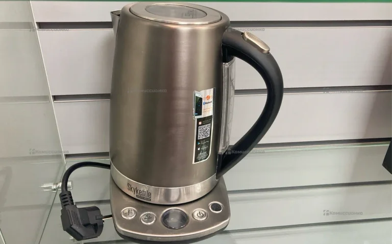 Чайник Redmond RK M173S-E