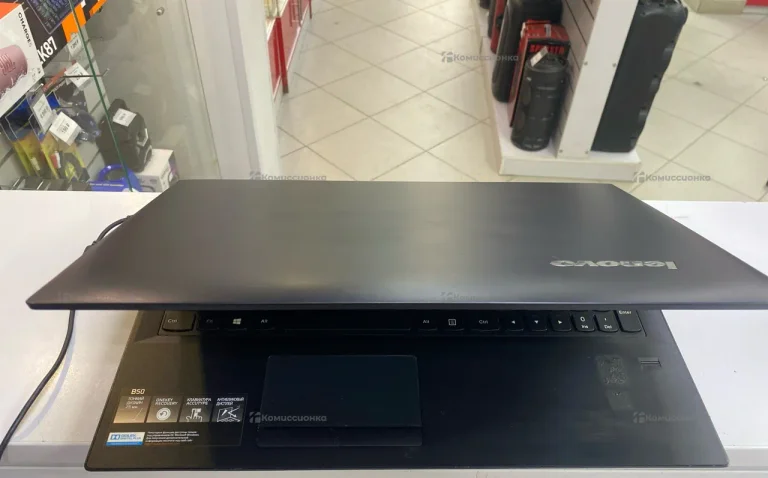 Ноутбук  lenovo