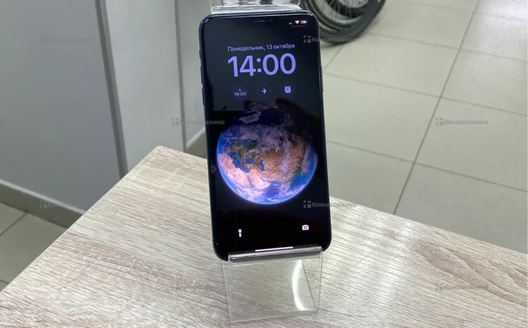 Apple iPhone 11 Pro Max 4/64 ГБ
