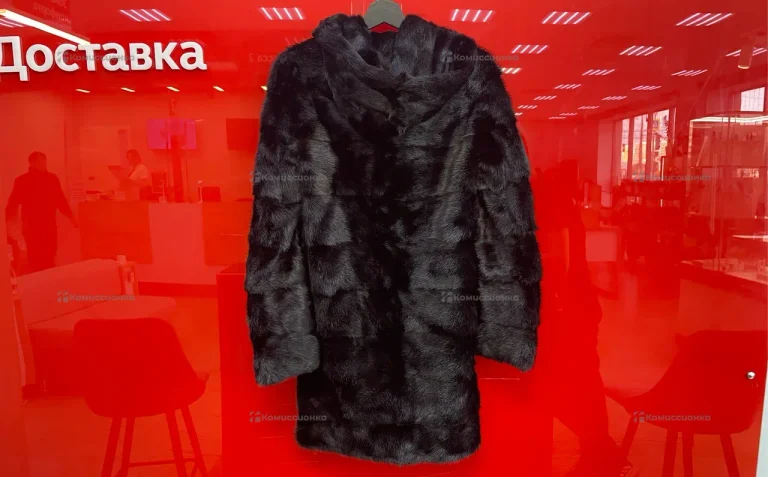 Шуба норковая DENLYCCI