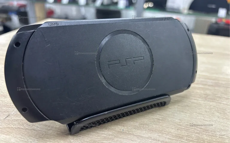 Приставка Sony PSP e1008