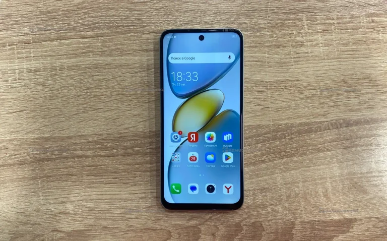 Tecno Spark Go 1 4/64Gb