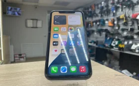 Apple iPhone 11 4/64 ГБ 74акб