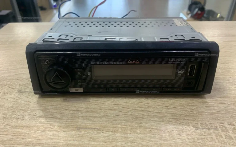 Автомагнитола Aura AMH -77 DSP