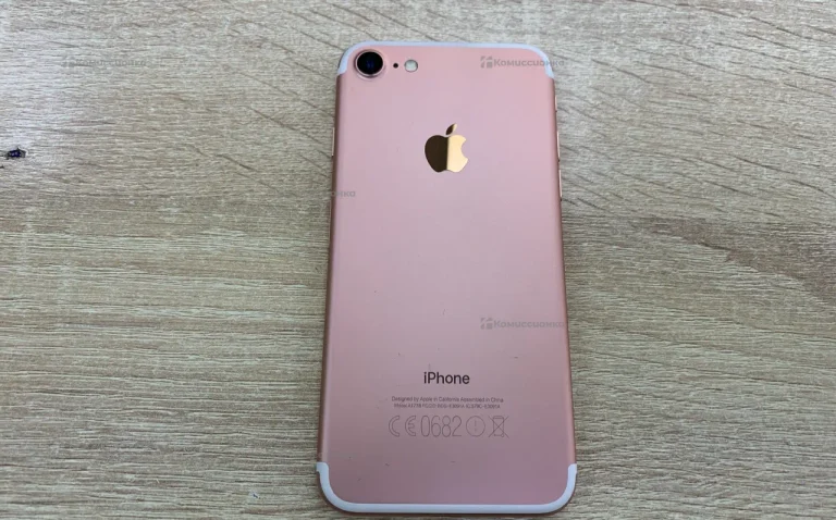 Apple iPhone 7 2/32 ГБ