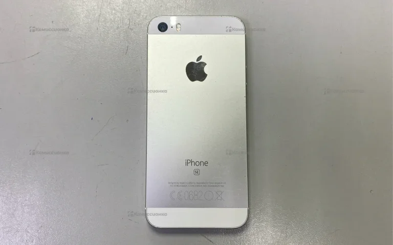 Apple iPhone se 32 Gb