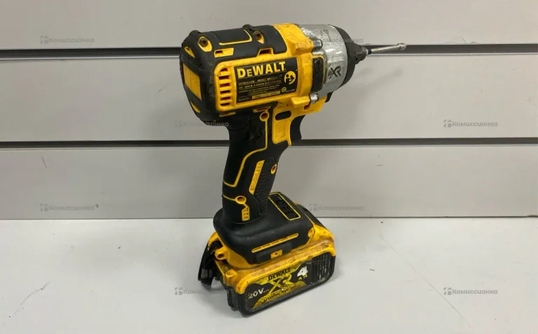 Аккумуляторный винтоверт Dewalt DCF887