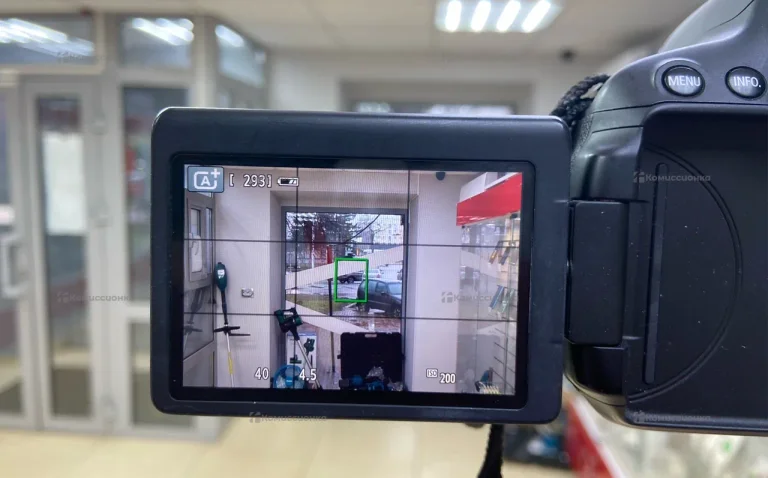 Фотоаппарат  canon EOS 650d