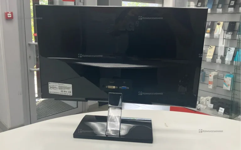 Монитор LG Flatron E2260V