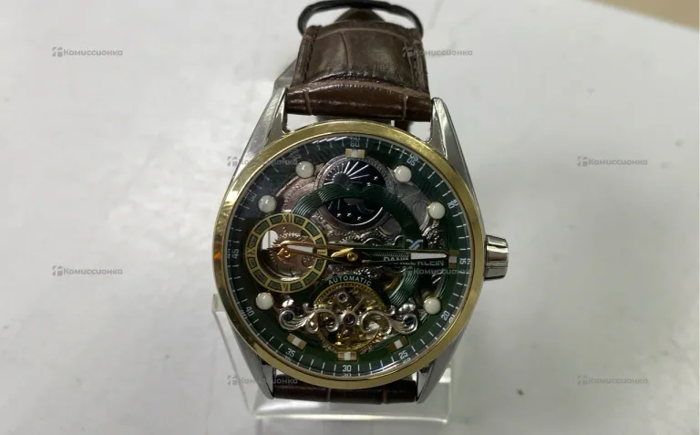 Часы  Daniel Klein