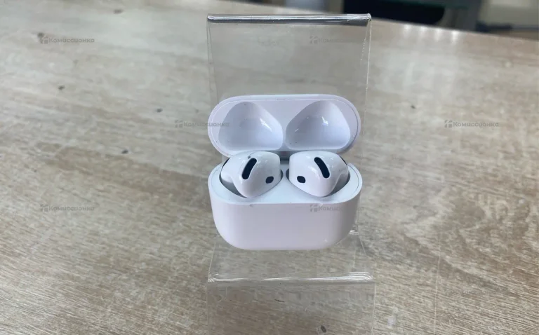 Наушники  AirPods 4