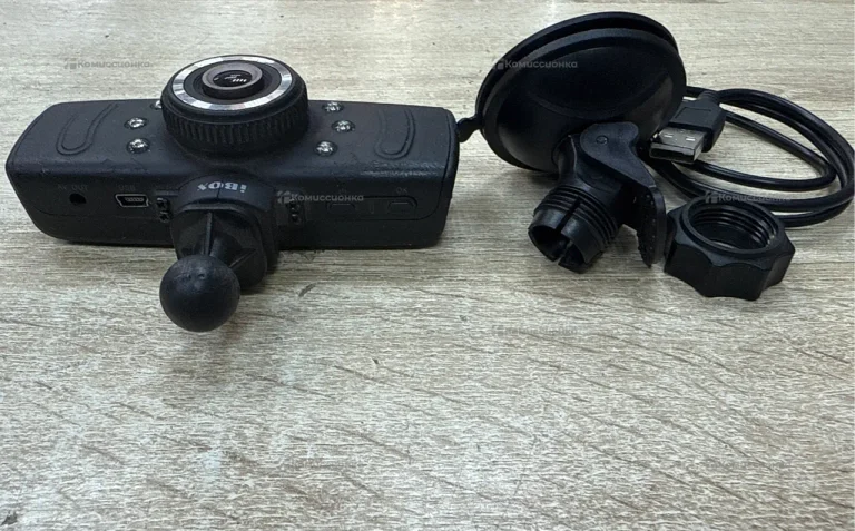 Видеорегистратор ibox 800 pro