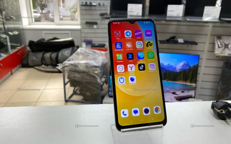 Coolpad CP12 4/64 Гб