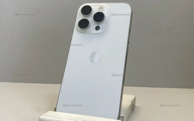 Apple iPhone 16 Pro 8/256 ГБ