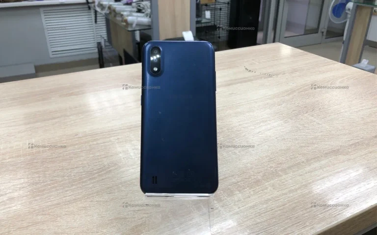 Samsung Galaxy A01 2/16 ГБ