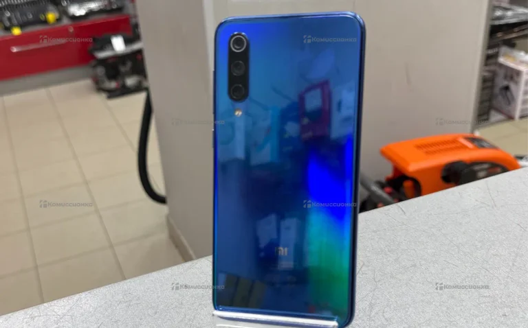 Xiaomi Mi 9 SE 6/64 ГБ