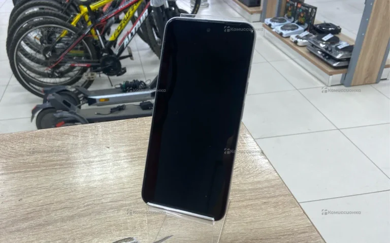 Tecno Spark Go 1 4/64 ГБ