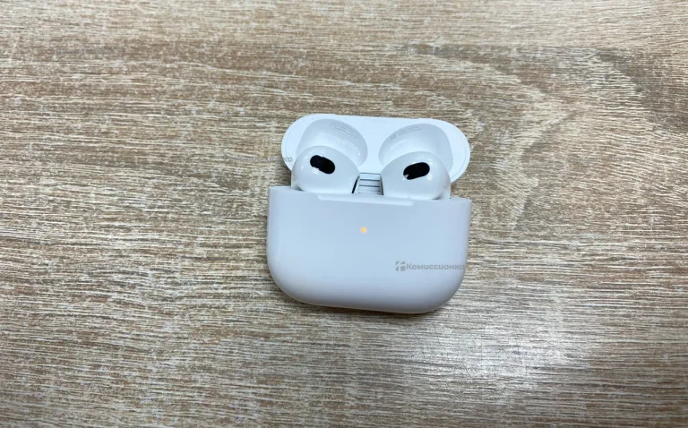 Наушники  AirPods Pro 3