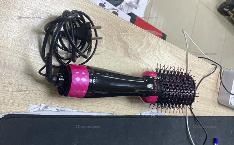 Фен расческа DEXP