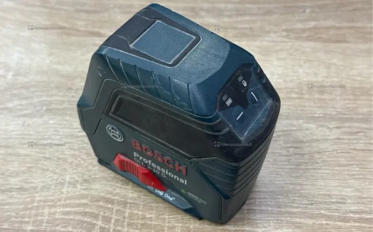 Лазерный уровень  Bosch gll 2-10 G