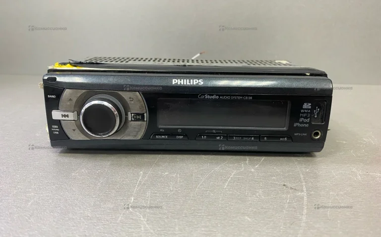 Автомагнитола Philips CE138/51