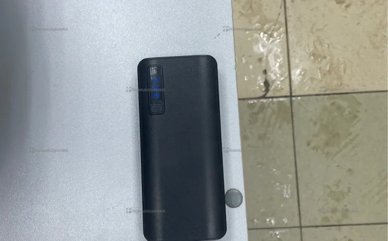 Повербанк flarx