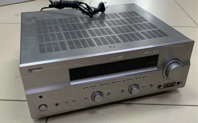 Ресивер  Yamaha RX-V657