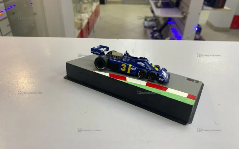 Машинка tyrrel p34