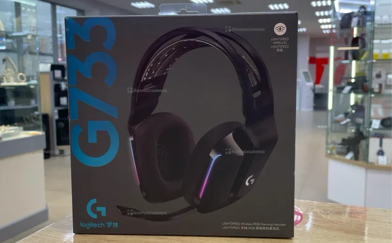 Наушники Logitech G733