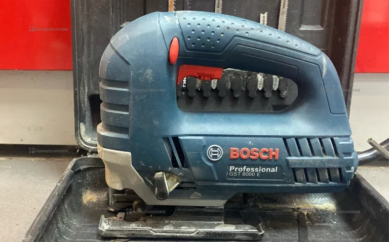 Электролобзик Bosch GST 8000 E