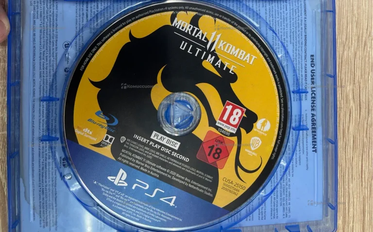 PS4. диск PS4 Mortal kombat ultimate
