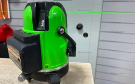 quality tools MAaxumum лазерный уровень