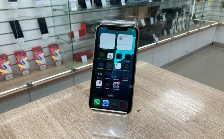 Apple IPhone 11 64Gb