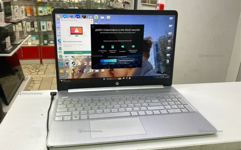 Ноутбук  HP 15-dy2067ms