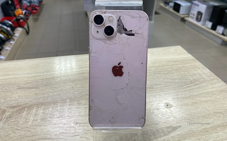 Apple iPhone 13 4/256 ГБ