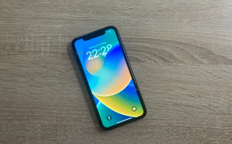 Apple iPhone XR 3/64 ГБ