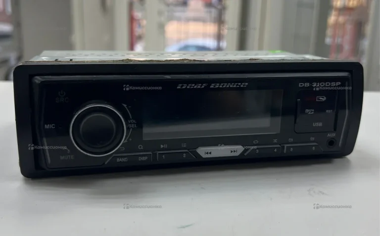 Автомагнитола  Deaf Bonce DB-310DSP