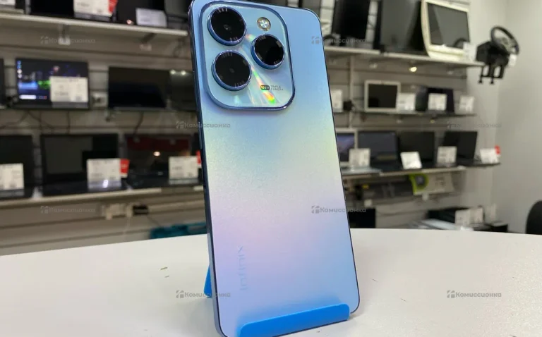 Телефон Infinix Hot 40 Pro 8/256 ГБ