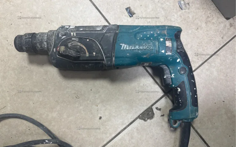 Перфоратор makita HR2470